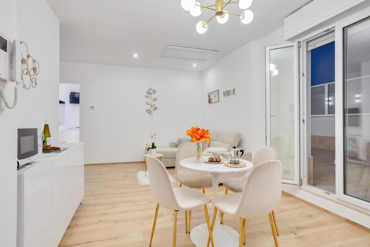 Tramonto Sul Mare Bari Apartment Near The Airport Extérieur photo