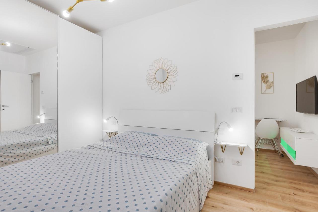 Tramonto Sul Mare Bari Apartment Near The Airport Extérieur photo